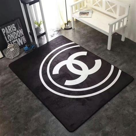 tapis coco chanel